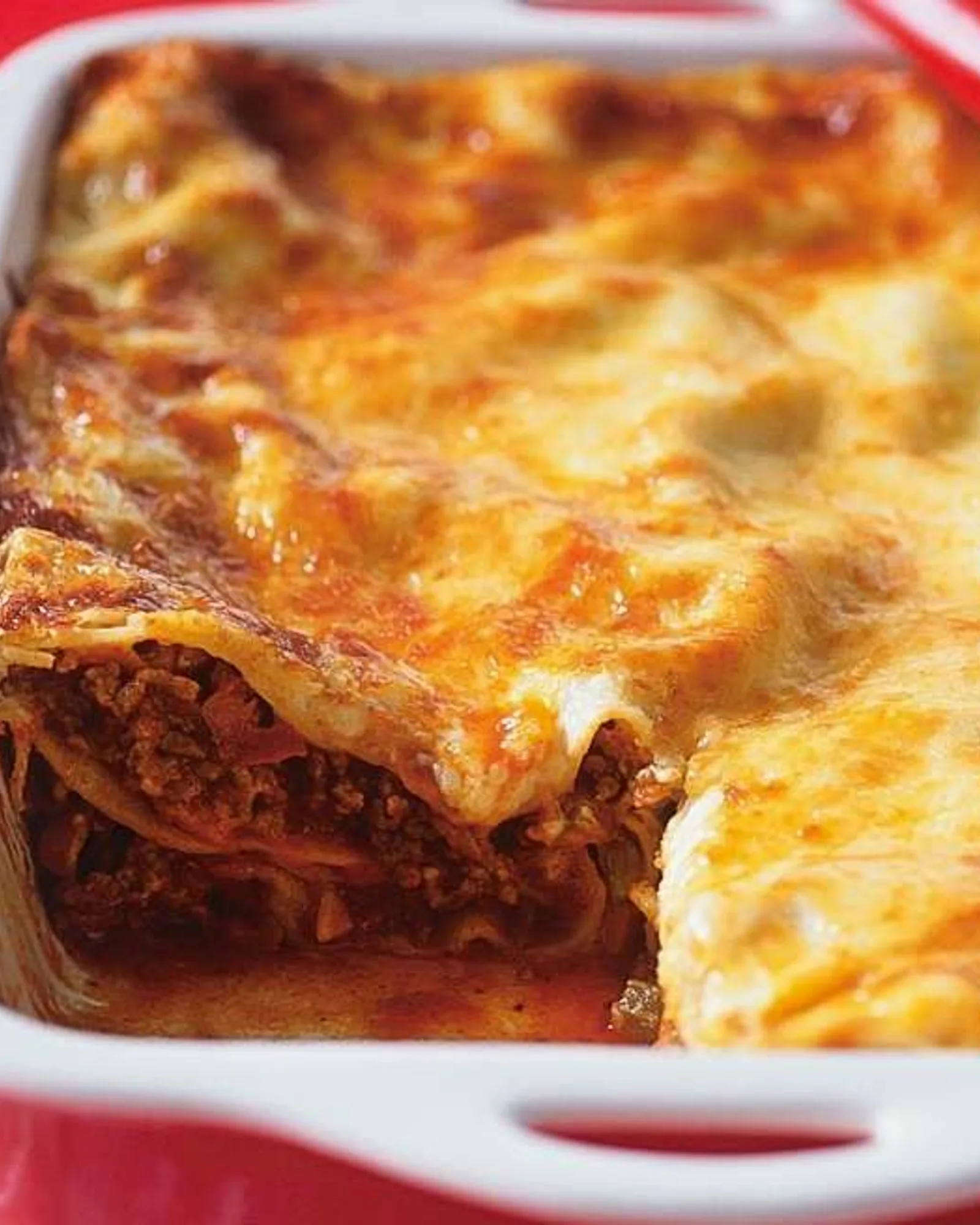 Pastelón recién salido del horno 🔥 listo desde las 3